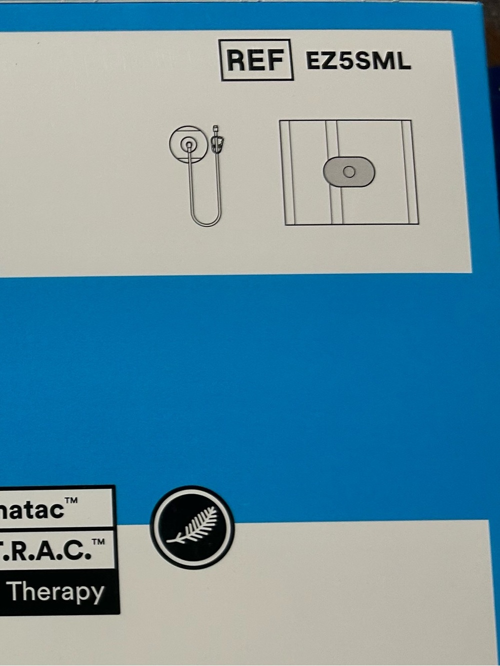 (4) 3M™ V.A.C.® Peel and Place Dressing Kit, Small 4PCS EZ5MED 2028